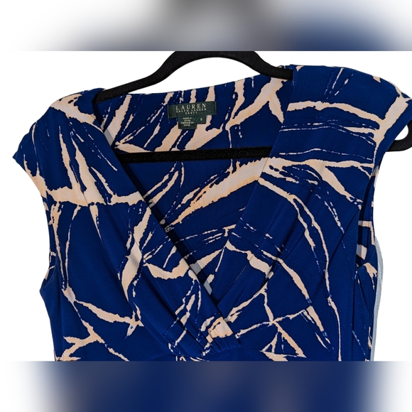 Ralph Lauren stretchy blue and cream patterned dress, size 8 - Picture 3 of 5